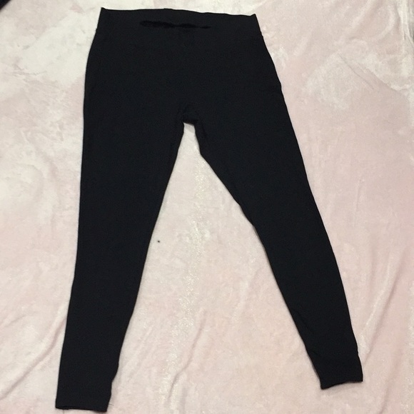 Torrid leggings size 1